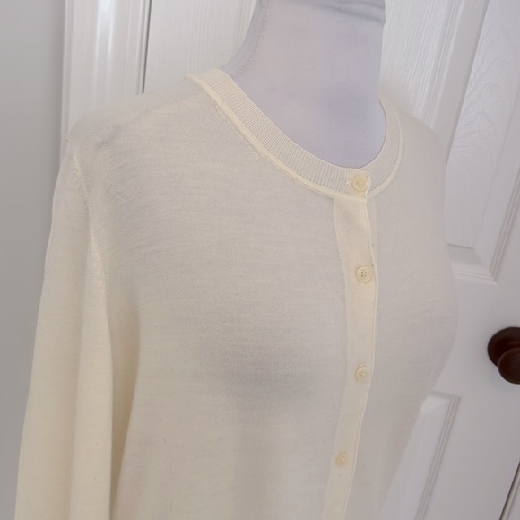 Banana Republic Washable Merino Wool Cardigan Ivory - Picture 4 of 8